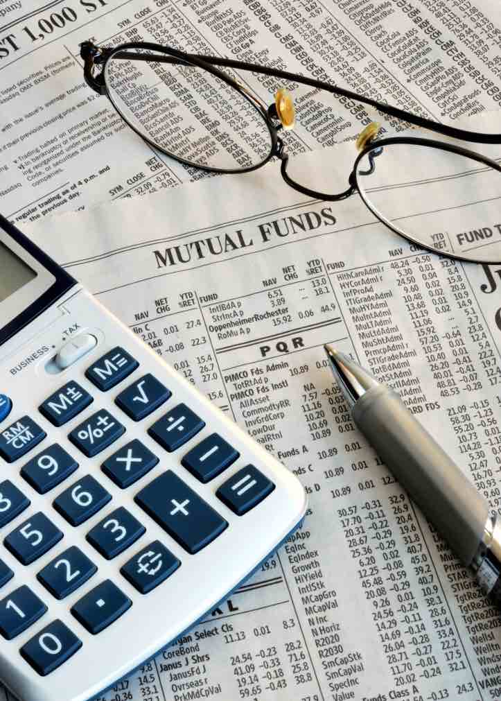 Beware of withdrawing from mutual funds near the end of the year.