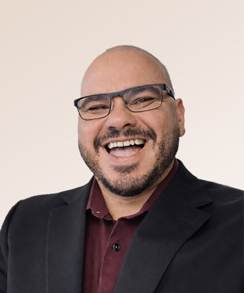 Paramount Tax & Accounting Bountiful, Leandro Couto